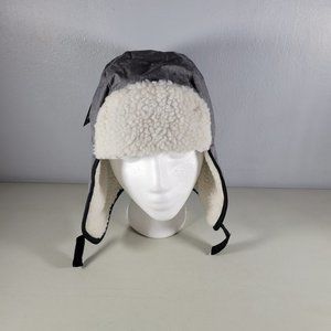 Swiss Tech Water Resistant Trapper Hat New W Tags Gray and White Large/XL Boys